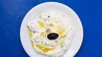Tzatziki: Cucumber Yogurt Dip Tzatziki: Cucumber Yogurt Dip