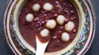 Sweet Red Bean Soup Tang Yuan (Hong Dou Tang) Sweet Red Bean Soup Tang Yuan (Hong Dou Tang)