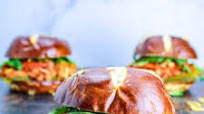Instant Pot Chicken Tikka Sliders with Caramelized Onions Instant Pot Chicken Tikka Sliders with Caramelized Onions