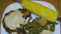 Southern Fried Pork Chops With Creamy Pan Gravy Southern Fried Pork Chops With Creamy Pan Gravy