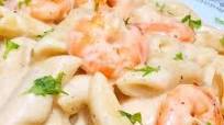 Creamy White Sauce Shrimp Pasta 🍤 Creamy White Sauce Shrimp Pasta 🍤