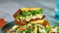Bacon Lettuce Egg Salad Sandwich with Kickin’ Ranch Salad Bacon Lettuce Egg Salad Sandwich with Kickin’ Ranch Salad