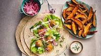 Crispy chicken Caesar wraps Crispy chicken Caesar wraps