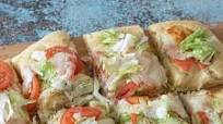 Focaccia messinese: la ricetta della focaccia tipica siciliana saporita e fragrante Focaccia messinese: la ricetta della focaccia tipica siciliana saporita e fragrante