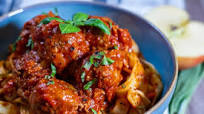Slow Cooker Pork and Apple Meatballs Slow Cooker Pork and Apple Meatballs