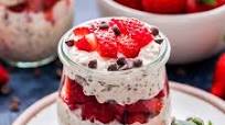 Strawberry Chocolate Chip Overnight Oats Strawberry Chocolate Chip Overnight Oats