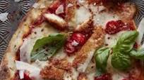 Chicken Parmesan Pizza Chicken Parmesan Pizza