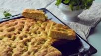 Focaccia al pesto Focaccia al pesto