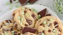 Mint Chocolate Chip Cookies Mint Chocolate Chip Cookies