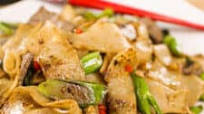 Pad See Ew ผัดซีอิ้ว Pad See Ew ผัดซีอิ้ว