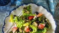 Maine Blueberry & Lobster Salad Maine Blueberry & Lobster Salad