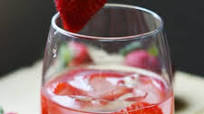 Strawberry Detox Water Recipe Strawberry Detox Water Recipe