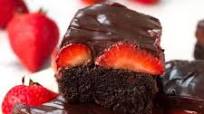 Chocolate Covered Strawberry Brownies Chocolate Covered Strawberry Brownies