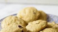 Soft Baked Chocolate Chip Cookies