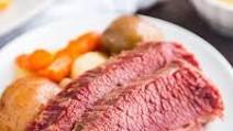 Easy Corned Beef and Cabbage (Instant Pot and Slow Cooker) Easy Corned Beef and Cabbage (Instant Pot and Slow Cooker)