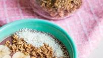 Skip the Juice Bar: Make This Delicious Acai Bowl at Home! Skip the Juice Bar: Make This Delicious Acai Bowl at Home!