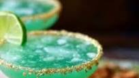 Irish Margarita Recipe: Green Cocktail for St Patrick's Day | Restless Chipotle Irish Margarita Recipe: Green Cocktail for St Patrick's Day | Restless Chipotle