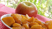 Skillet Apples with Cinnamon Skillet Apples with Cinnamon
