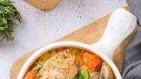 Instant Pot Chicken Stew | Healthy, Low Carb, Keto Friendly Instant Pot Chicken Stew | Healthy, Low Carb, Keto Friendly