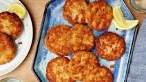 Salmon Cakes Salmon Cakes