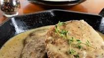 Pork Chops with Peppercorn Sauce Pork Chops with Peppercorn Sauce