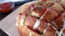 Pull-Apart Pizza Bread Recipe Pull-Apart Pizza Bread Recipe