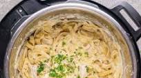 Instant Pot Chicken Alfredo Instant Pot Chicken Alfredo