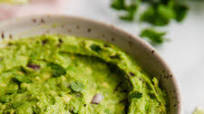 Easy AIP Guacamole (Paleo, Whole30, AIP) Easy AIP Guacamole (Paleo, Whole30, AIP)