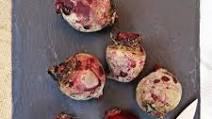 Simple Slow Cooked Beetroot - so easy! Simple Slow Cooked Beetroot - so easy!