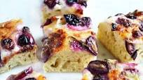 Red grape focaccia with mozzarella cheese Red grape focaccia with mozzarella cheese