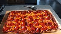 Buffalo-Style Pizza Buffalo-Style Pizza