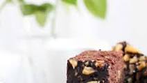 Slow Cooker Mexican Chocolate and Zucchini Cake Slow Cooker Mexican Chocolate and Zucchini Cake