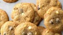 Cinnamon White & Dark Chocolate Chip Cookies Cinnamon White & Dark Chocolate Chip Cookies