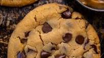 Bakery-Style Peanut Butter Chocolate Chip Cookies Bakery-Style Peanut Butter Chocolate Chip Cookies