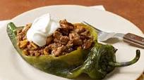 Chiles rellenos con picadillo dulce Chiles rellenos con picadillo dulce