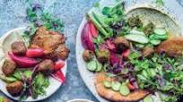 Hummus, Falafel and Pita Crouton Salad Hummus, Falafel and Pita Crouton Salad