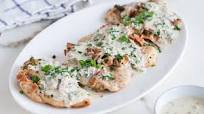 Bacon and Sour Cream Skillet Chicken Bacon and Sour Cream Skillet Chicken