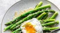 Steamed Asparagus with Poached Egg Steamed Asparagus with Poached Egg
