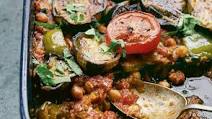 Aubergine, Chickpea and Tomato Bake (Musaqa’a) Aubergine, Chickpea and Tomato Bake (Musaqa’a)