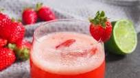 Agua de Fresca (Mexican Strawberry Water) Agua de Fresca (Mexican Strawberry Water)