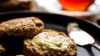 Whole-Wheat Buttermilk Scones With Raisins and Oatmeal Whole-Wheat Buttermilk Scones With Raisins and Oatmeal