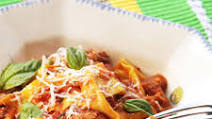 Ragú Napoletano (Neapolitan-Style Italian Meat Sauce with Pork, Beef, and Sausage) Recipe Ragú Napoletano (Neapolitan-Style Italian Meat Sauce with Pork, Beef, and Sausage) Recipe