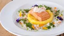 Hot-smoked salmon with crab and aioli Hot-smoked salmon with crab and aioli
