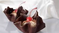 Chocolate Cups with Ice Cream Chocolate Cups with Ice Cream