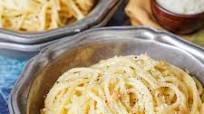 Carbonara di Salmone Affumicato (Smoked Salmon Carbonara) Carbonara di Salmone Affumicato (Smoked Salmon Carbonara)