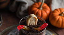 Vegan Halloween Dirt Cups Vegan Halloween Dirt Cups