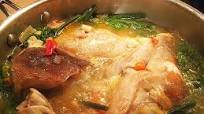 How to Cook Sinigang na Maya-Maya (Red Snapper In Sour Broth) How to Cook Sinigang na Maya-Maya (Red Snapper In Sour Broth)