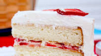 Strawberries and Cream Cake Strawberries and Cream Cake
