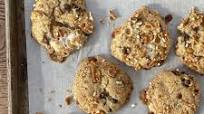 Marshmallow & Pretzel Chocolate Chip Cookies Marshmallow & Pretzel Chocolate Chip Cookies