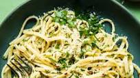 Linguine with Lemon Garlic Sauce Linguine with Lemon Garlic Sauce